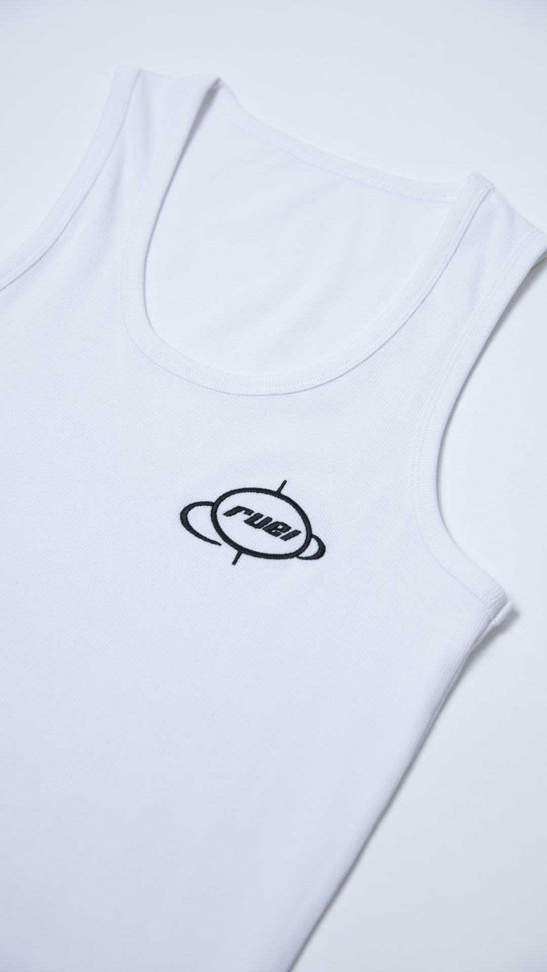 RUEI White Tank Top (3 Pack)